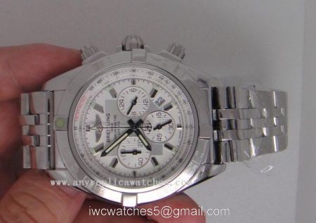 Breitling Chronomat 44 B01 SS White Face Replica Watch for Sale watches