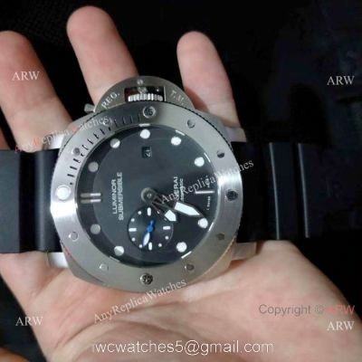 New Copy Panerai Luminor Submersible SS Black Dial Watch PAM1305 watches