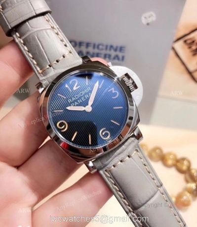 Copy Radiomir Panerai Womens Watch 33mm Quartz PAM 662 watches