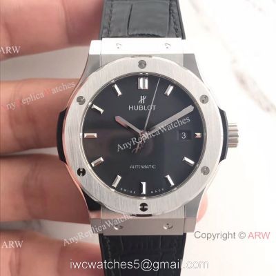Swiss Hublot HUB1112 Classic Fusion Titanium Watch Black Gummy Strap watches