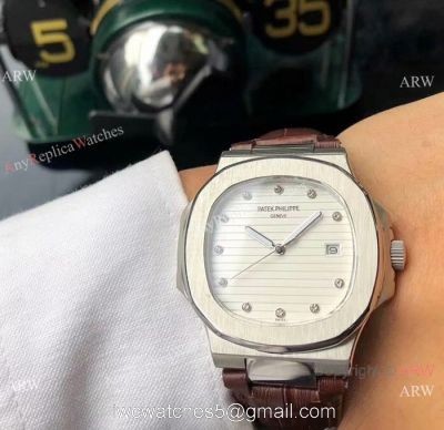 Fake Patek Philippe Nautilus 42mm Men Watches SS Diamond Marker watches