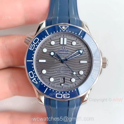 (OM)Grade 1A Omega Diver 300m James Bond Watch Replica Gray Dial Blue Rubber Band watches