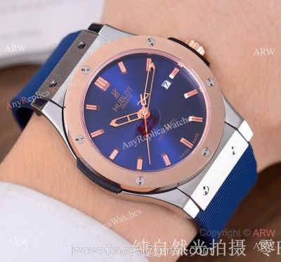 Copy Hublot Classic Fusion 42mm Watch Blue Face Rose Gold watches