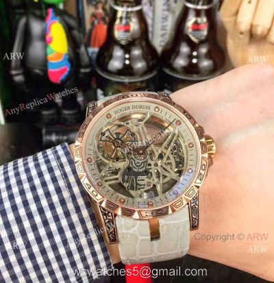 Replica Roger Dubuis Excalibur Flying Tourbillon Watch Rose Gold Tattoo Case watches