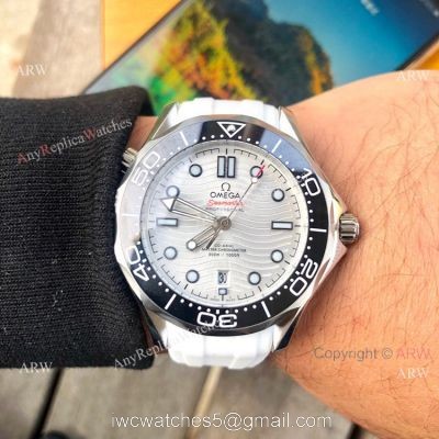New Omega Seamaster Diver 300 M Watches SS White Rubber Strap watches
