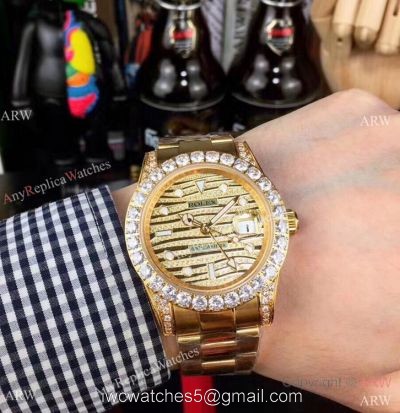 Rolex GMT-Master II Yellow Gold Diamond Case Watch New Replica watches