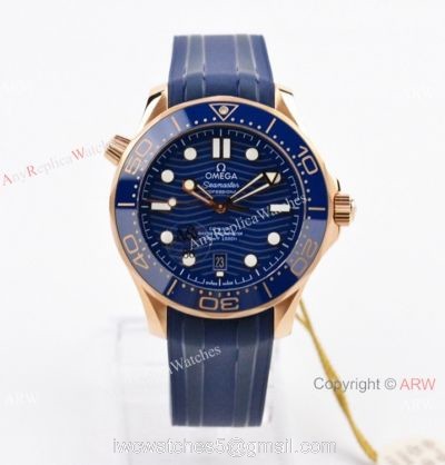 VS AAA Replica Omega Seamaster Diver 300m Watch Rose Gold Rubber Strap watches