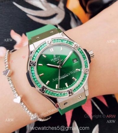 Replica Hublot Big Bang Green Diamond Watche Women Size watches