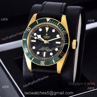 Clone Tudor Heritage Black Bay 41mm Watches Black Leather Strap Green Bezel watches