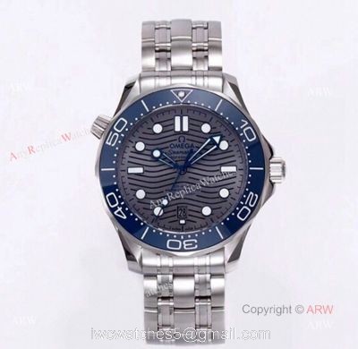 VS Factory Omega Seamaster Diver 300m Grey Wave Dial Omega 8800 Movement Watch Replica watches