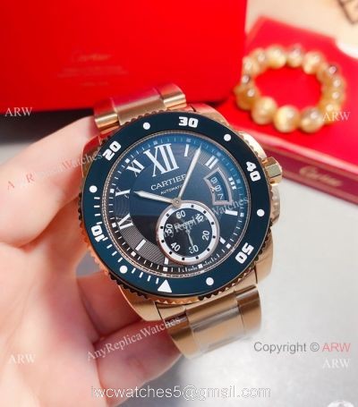 New! Replica Cartier Calibre de Quartz Watches Black Dial Rose Gold watches