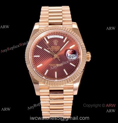 (GM) Best Replica Rolex Day Date 40mm Watch Chocolate Dial Rose Gold Case watches