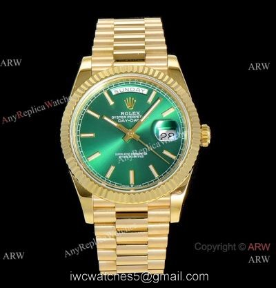 (GM Factory) AAA Replica Rolex Day-Date 40mm Watch Bright Green Dial Yellow Gold watches