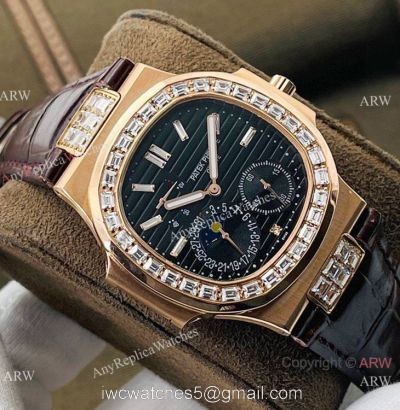 (PF Factory) Patek Philippe Nautilus Moonphase 5724 Watch Rose Gold Black Dial watches