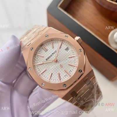 Copy Audemars Piguet Royal Oak Jumbo QUARTZ Watch Rose Gold White Dial watches