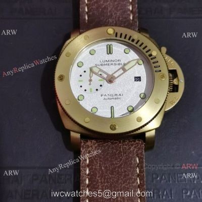 New Clone Panerai Submersible Bianco PAM1223 Watch 42mm Yellow Gold Case watches