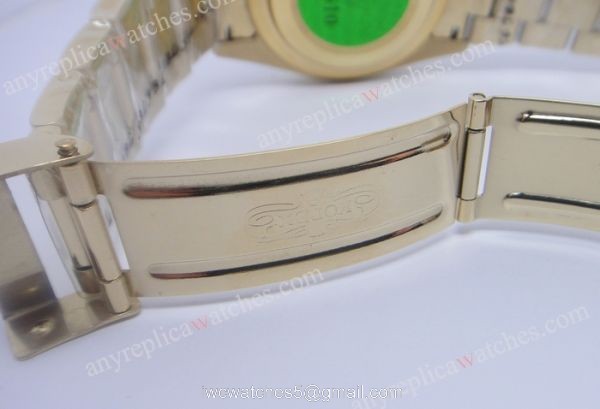 Classic Model Replica Rolex Submariner Blue bezel Yellow Gold Watch Classic Model Replica Rolex Submariner Blue bezel Yellow Gold Watch