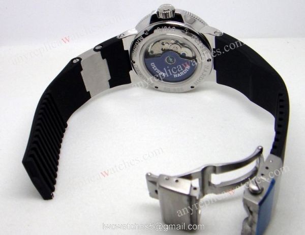 Ulysse Nardin Replica Maxi Marine Diver watch SS White Face Ulysse Nardin Replica Maxi Marine Diver watch SS White Face