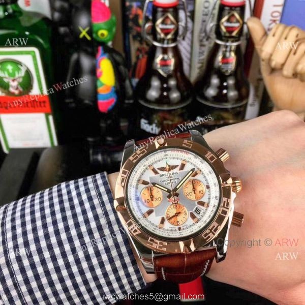 High Quality Breitling Chronomat 01 Watch Rose Gold Sub-dials High Quality Breitling Chronomat 01 Watch Rose Gold Sub-dials