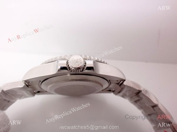 High Quality Replica Rolex Hulk Submariner Watch Green Dial / Green Ceramic Bezel 16610LV High Quality Replica Rolex Hulk Submariner Watch Green Dial / Green Ceramic Bezel 16610LV
