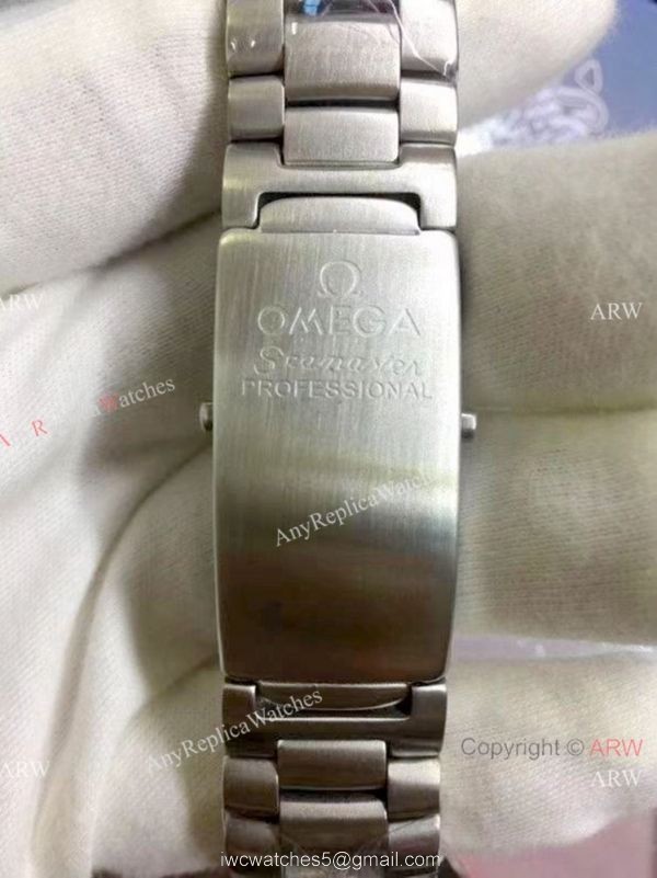 Low Prcie Omega Watch Replica Seamaster with Black Orange Bezel Low Prcie Omega Watch Replica Seamaster with Black Orange Bezel