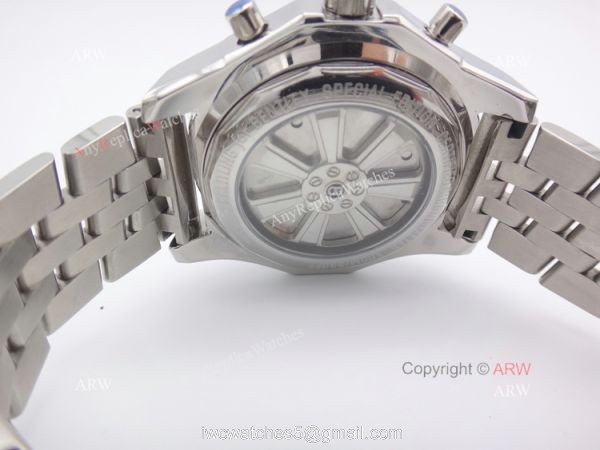 Breitling 1884 Bentley Motors White Face Replica Watch Breitling 1884 Bentley Motors White Face Replica Watch