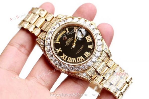 Swiss Grade 1 Replica Rolex Presidential Diamond DayDate Watch Yellow Gold 39mm Swiss Grade 1 Replica Rolex Presidential Diamond DayDate Watch Yellow Gold 39mm