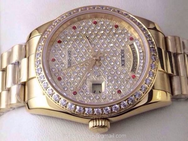 Rolex Day-date Diamonds Dial Watch Yellow Gold / Full Diamonds Rolex Day-date Diamonds Dial Watch Yellow Gold / Full Diamonds