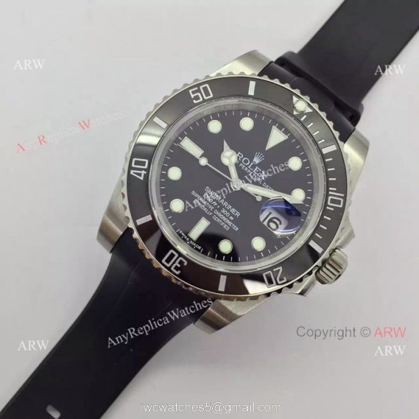 NEW UPGRADED Replica Rolex Submariner Black Face Watch: SS Black Rubber strap NEW UPGRADED Replica Rolex Submariner Black Face Watch: SS Black Rubber strap