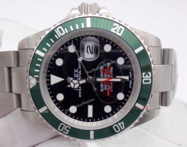 Rolex 50th Anniversary Kermit Submarimer Replica Watch 16610LV Rolex 50th Anniversary Kermit Submarimer Replica Watch 16610LV