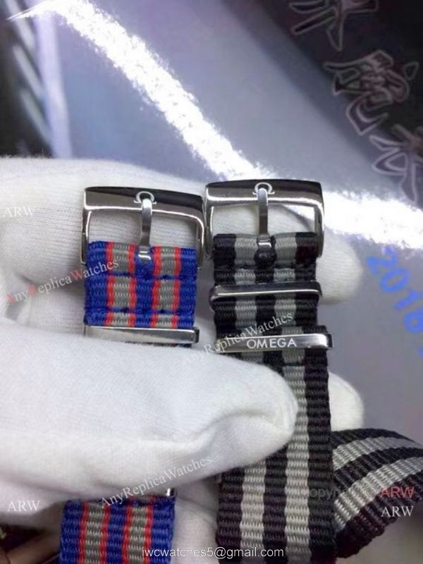 High Quality Omega James Bond Replica Watch SS Blue Dial Nato Strap High Quality Omega James Bond Replica Watch SS Blue Dial Nato Strap