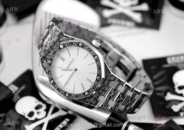 2019 Replica Audemars Piguet Royal Oak Limited Edition Watch 43mm Blue Dial 2019 Replica Audemars Piguet Royal Oak Limited Edition Watch 43mm Blue Dial
