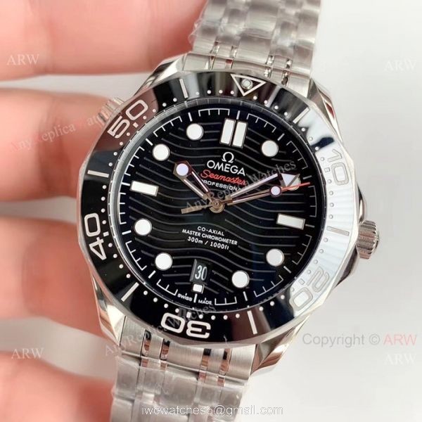 (OM) Swiss Grade Omega Seamaster 300 Replica Watch with 8800 Movement (OM) Swiss Grade Omega Seamaster 300 Replica Watch with 8800 Movement