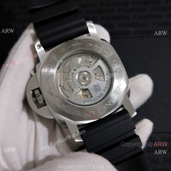 Copy Panerai Submersible Rubber Strap Black Dial PAM305 Men Watch Copy Panerai Submersible Rubber Strap Black Dial PAM305 Men Watch