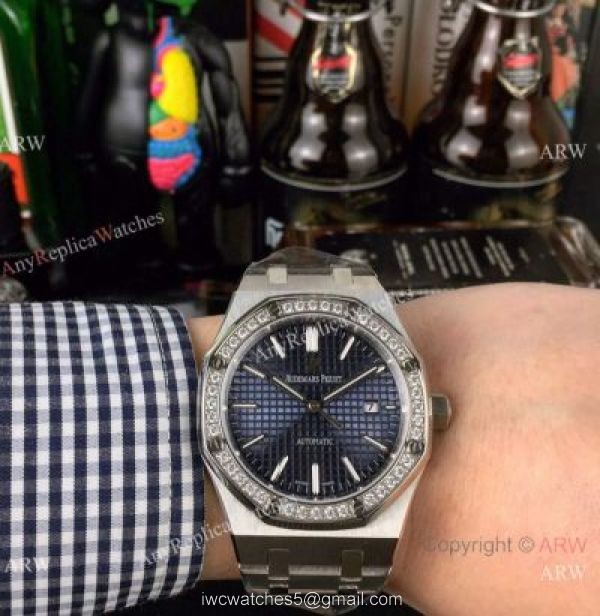 Best Copy Audemars Piguet Royal Oak 44mm Watch Stainless Steel Diamond bezel Best Copy Audemars Piguet Royal Oak 44mm Watch Stainless Steel Diamond bezel