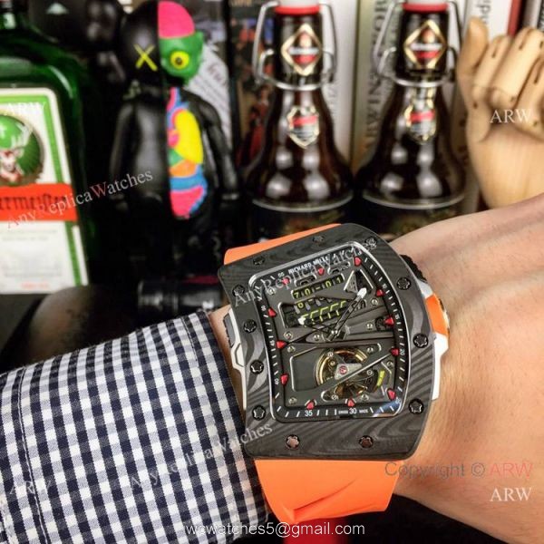 Swiss Replica Richard Mille RM70-01 Carbon Red Rubber Strap Watch Swiss Replica Richard Mille RM70-01 Carbon Red Rubber Strap Watch