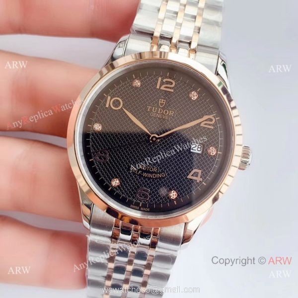 Swiss Replica Tudor 1926 Collection ETA2824 Watch 2-Tone Rose Gold Swiss Replica Tudor 1926 Collection ETA2824 Watch 2-Tone Rose Gold