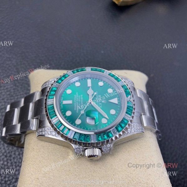 KS Factory Swiss Replica Rolex Submariner Green Dial Sapphire And Diamond Watch KS Factory Swiss Replica Rolex Submariner Green Dial Sapphire And Diamond Watch
