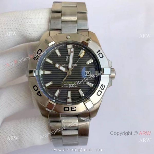 Wholesale Copy Tag Heuer Aquaracer Calibre 5 Watch Silver and White Wholesale Copy Tag Heuer Aquaracer Calibre 5 Watch Silver and White