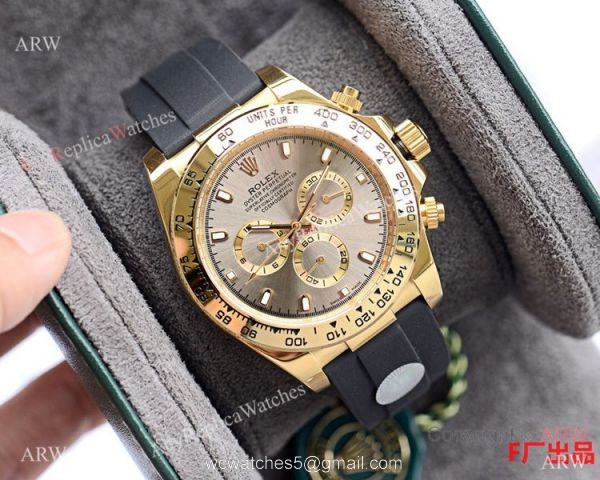 Yellow Gold Rolex Daytona Rubber Band 43mm Watch Oysterflex Strap Yellow Gold Rolex Daytona Rubber Band 43mm Watch Oysterflex Strap