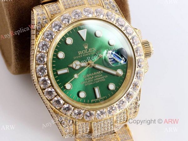 Gold Rolex Submariner Clone Green Dial Diamond Watch 11610 Gold Rolex Submariner Clone Green Dial Diamond Watch 11610