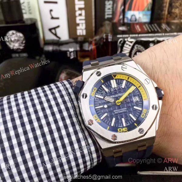 Replica Audemars Piguet Royal Oak Offshore Diver Watches Green Dial Replica Audemars Piguet Royal Oak Offshore Diver Watches Green Dial