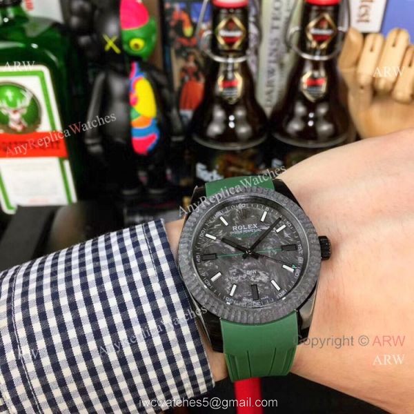 Replica Rolex Milgauss Watch Carbon fiber Dial Blue Rubber Strap 40mm Replica Rolex Milgauss Watch Carbon fiber Dial Blue Rubber Strap 40mm