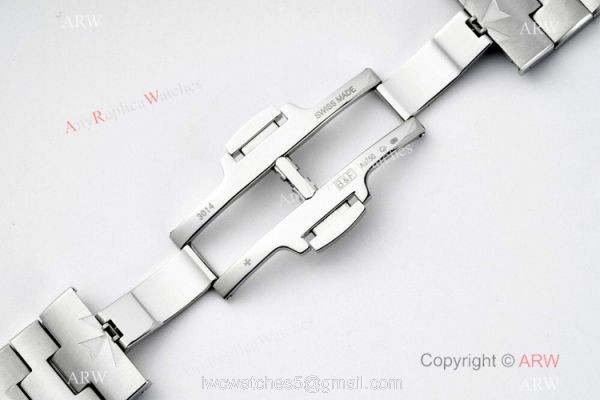 Grade 1A Vacheron Constantin Overseas Ultra-thin Replica Watch Blue Dial Grade 1A Vacheron Constantin Overseas Ultra-thin Replica Watch Blue Dial