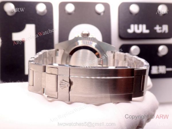 AAA Swiss Replica Rolex Submarimer Kermit 16610LV Watch Real ETA2836 AAA Swiss Replica Rolex Submarimer Kermit 16610LV Watch Real ETA2836