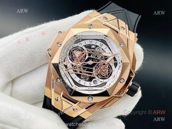 Swiss Replica Hublot Big Bang Sang Bleu Rose Gold Watch For Men With Black Rubber Strap Swiss Replica Hublot Big Bang Sang Bleu Rose Gold Watch For Men With Black Rubber Strap