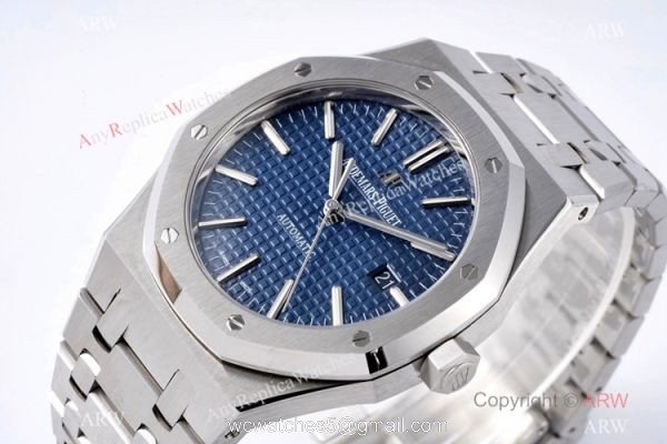 New! ZF Factory V2 Version Audemars Piguet Royal Oak 15400 Watch Stainless Steel Blue Dial New! ZF Factory V2 Version Audemars Piguet Royal Oak 15400 Watch Stainless Steel Blue Dial