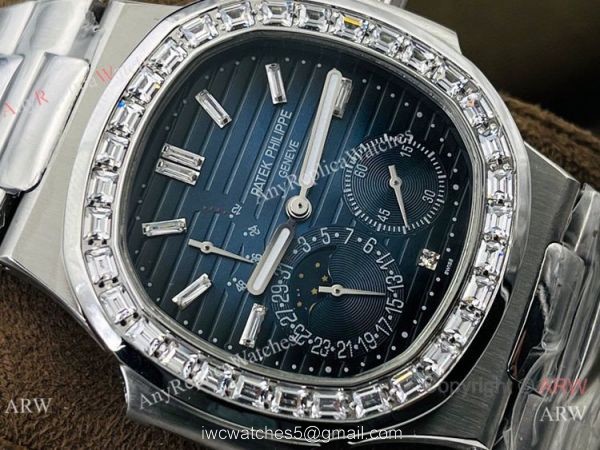 (PF Factory) Swiss AAA Replica Patek Philippe Nautilus Moon phase Watch Stainless Steel (PF Factory) Swiss AAA Replica Patek Philippe Nautilus Moon phase Watch Stainless Steel
