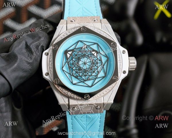New Replica Hublot Big Bang Sang Bleu Watches Iced Out Blue Dial New Replica Hublot Big Bang Sang Bleu Watches Iced Out Blue Dial