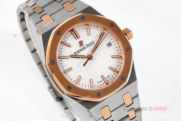 2021 New Swiss Audemars Piguet Royal Oak Rose Gold 34mm Watch Caliber 5800 Selfwinding Movement 2021 New Swiss Audemars Piguet Royal Oak Rose Gold 34mm Watch Caliber 5800 Selfwinding Movement